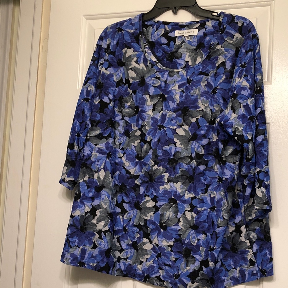 Elegant Blue and Black Floral Blouse